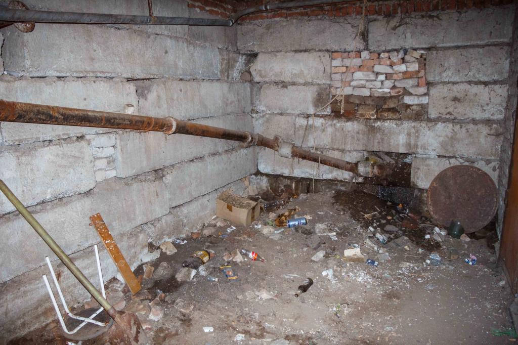 В Бирске тело бездомного целую неделю лежало на теплотрассе