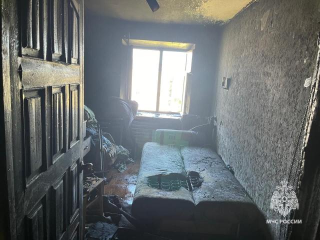 Отец с сыном погибли при пожаре в квартире в пятиэтажке в Башкирии