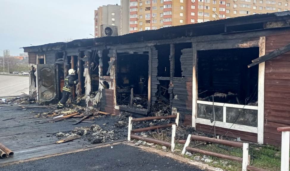 В уфимском Сипайлово сгорело популярное кафе