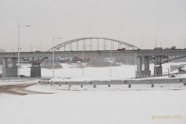В Уфе с 14 февраля изменится схема движения по мосту-вставке через Белую