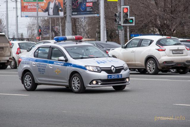 В Башкирии угонщик не смог завести автомобиль и уснул