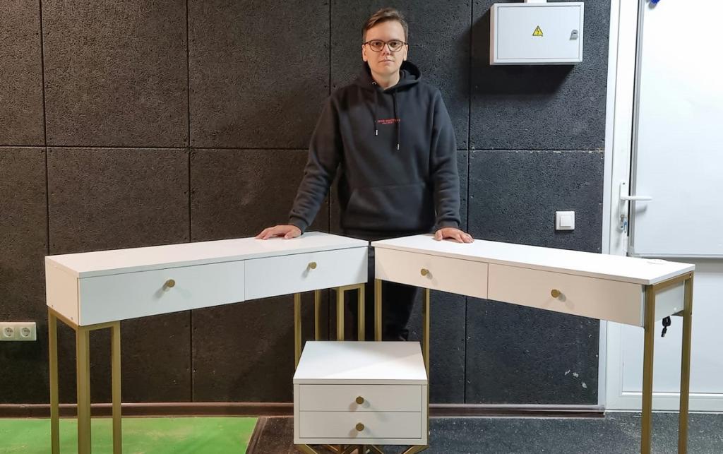 Уфимский студент запустил стартап по производству «умной» мебели