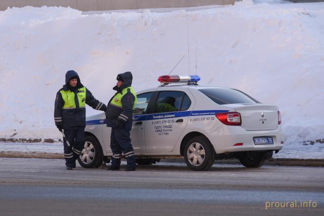 ГИБДД Уфы будет усиленно дежурить на дорогах утром и вечером