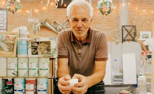 Пенсионер из Башкирии создал бренд продукции из уральских трав