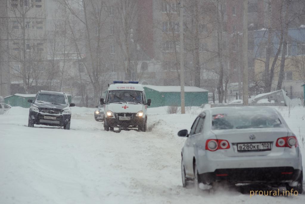 В Уфе женщина за рулем иномарки сбила третьеклассника