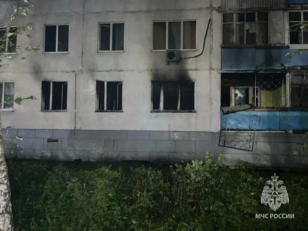 Три человека пострадали при пожаре на улице Тухвата Янаби в Уфе