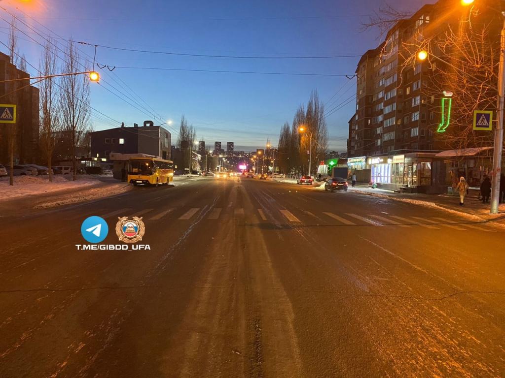 В Уфе водитель сбил 13-летнего школьника и скрылся