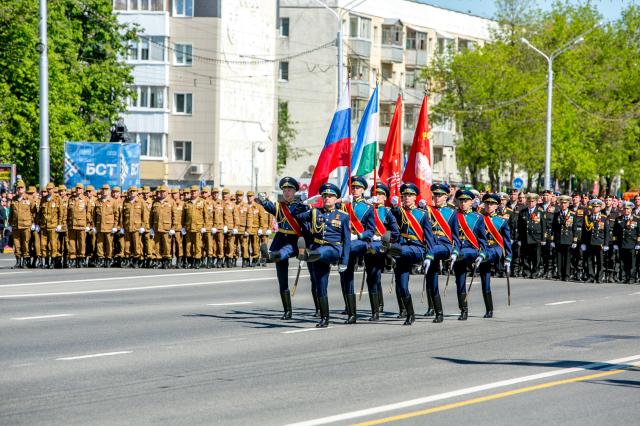 Фоторепортаж с празднования в Уфе 78-й годовщины Победы в Великой Отечественной войне