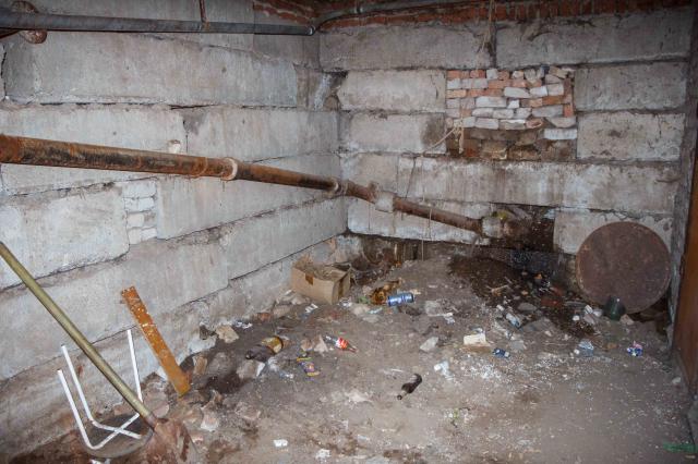 В Уфе в подвале дома обнаружили тело женщины