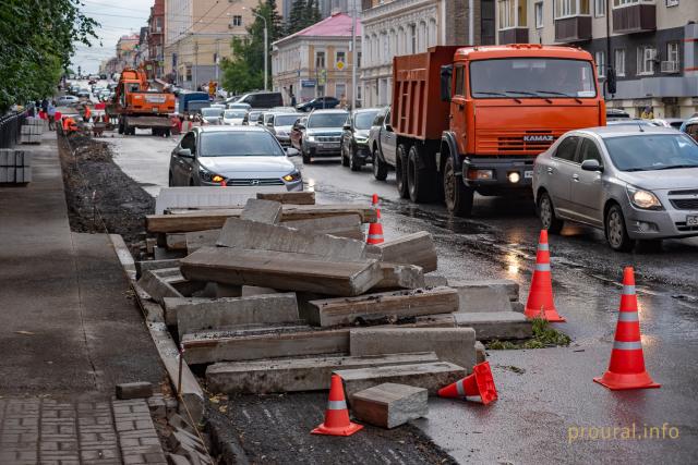 В Уфе построят новые тротуары