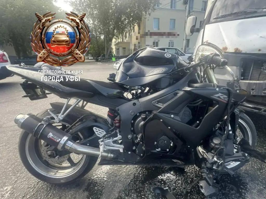 24-летний байкер пострадал в ДТП с «Газелью» в Уфе