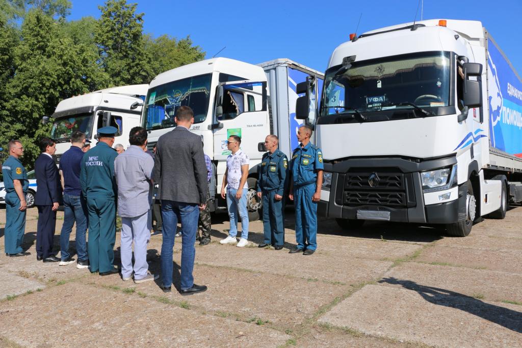 В ЛНР отправился 16-й гуманитарный конвой из Башкирии