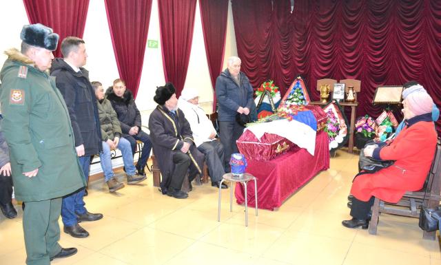 В Башкирии простились с участником СВО, погибшим в свой день рождения