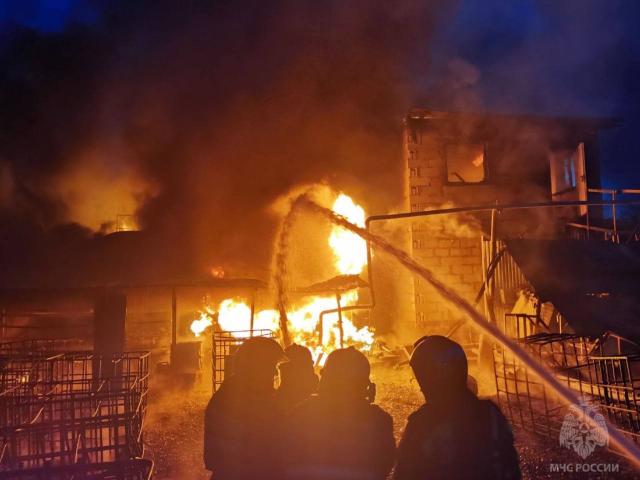 После пожара на складе ГСМ в Уфе завели уголовное дело