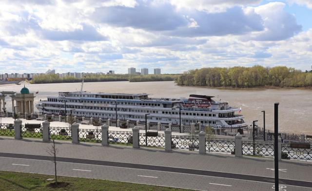 Стоянка кораблей у монумента Дружбы в Уфе подорожала в семь раз
