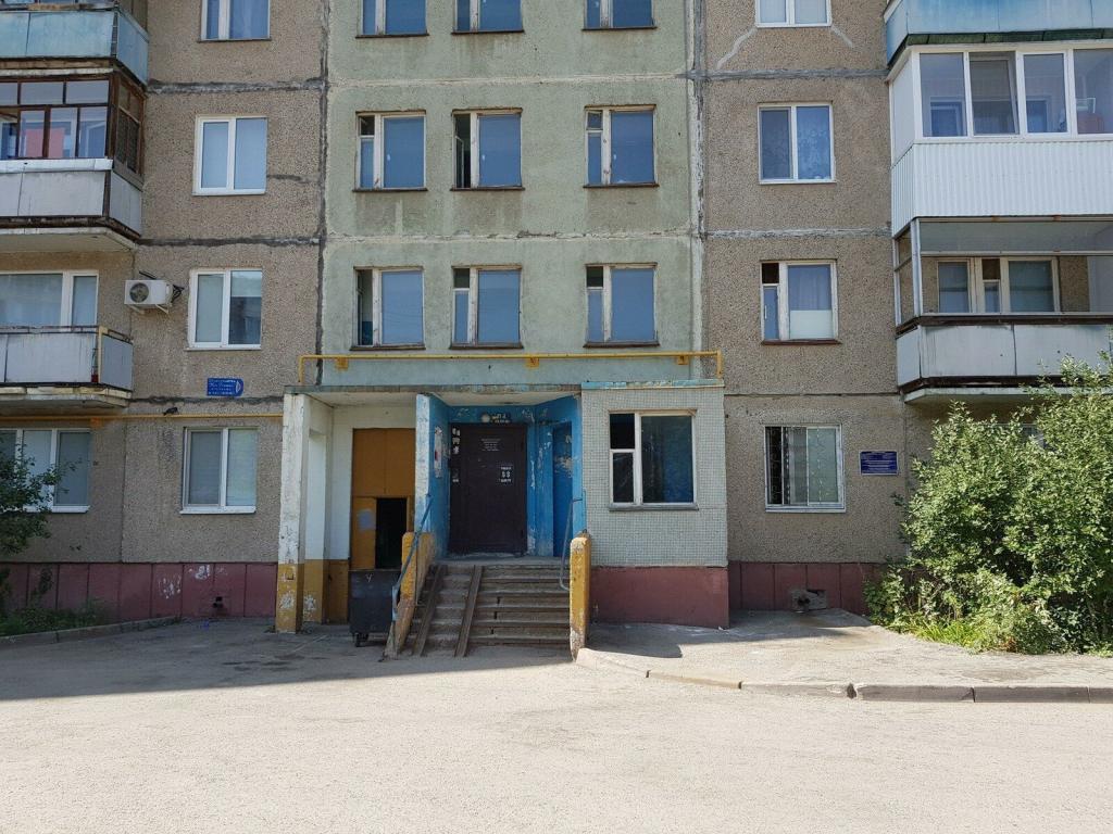 «Нас всех хотят расселить»: в Уфе жители многоквартирного дома массово обратились к Радию Хабирову