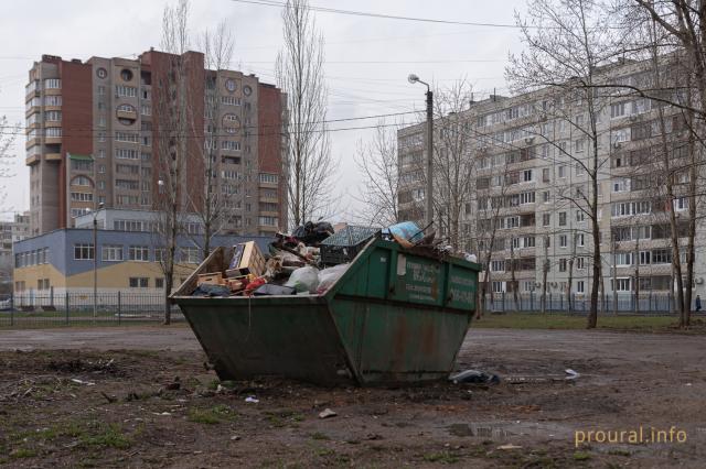 В Уфе поднимут плату за вывоз мусора