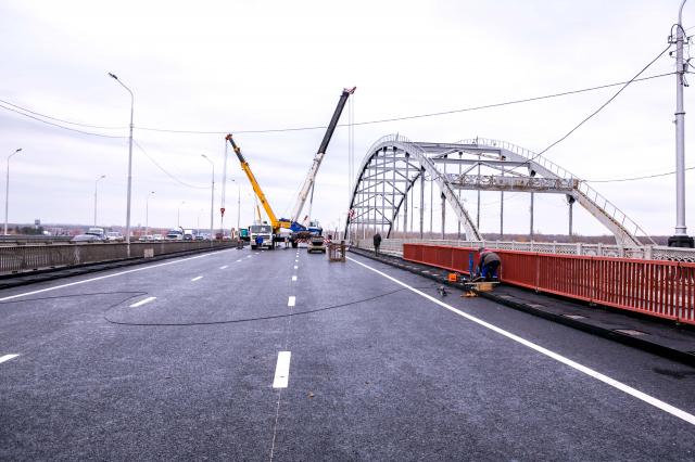 Последние штрихи: фоторепортаж о завершении строительства нового моста через Белую в Уфе