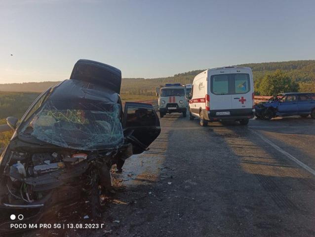 В Башкирии водитель погиб в ДТП с двумя «Ладами»