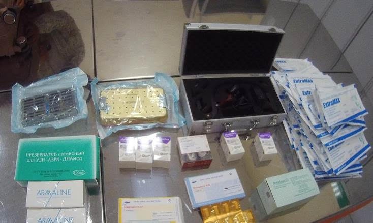 В аэропорту Уфы таможенники изъяли у пассажира стоматологический набор