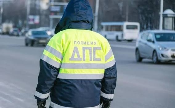 На трассах Башкирии проходят массовые проверки водителей На трассах Башкирии проходят массовые проверки водителей