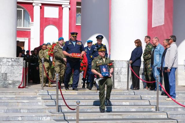 На СВО погиб десантник из Башкирии Дмитрий Загребин