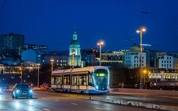 В Уфу привезли первый подержанный трамвай из Москвы