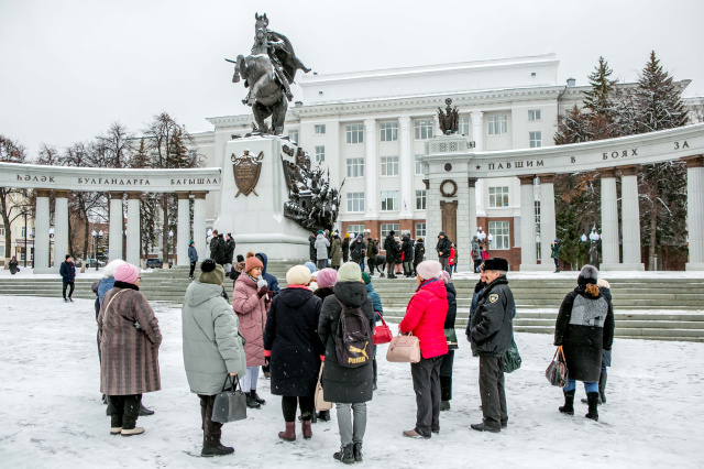 Памятник Минигали Шаймуратову