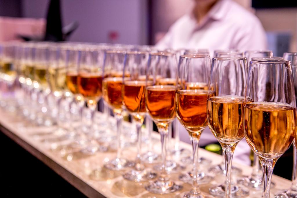 Госсобрание Башкирии в первом чтении поддержало закон о запрете ночных «наливаек»