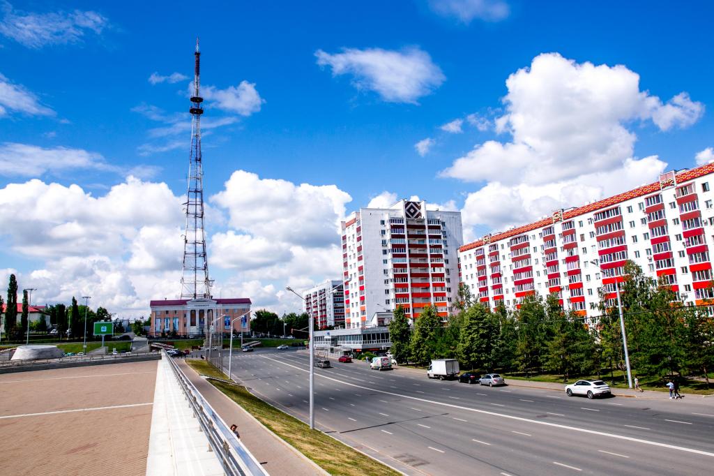 В Уфе на четыре дня ограничили движение на улице Заки Валиди