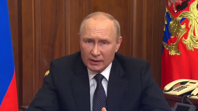 Владимир Путин объявил о начале в России частичной мобилизации