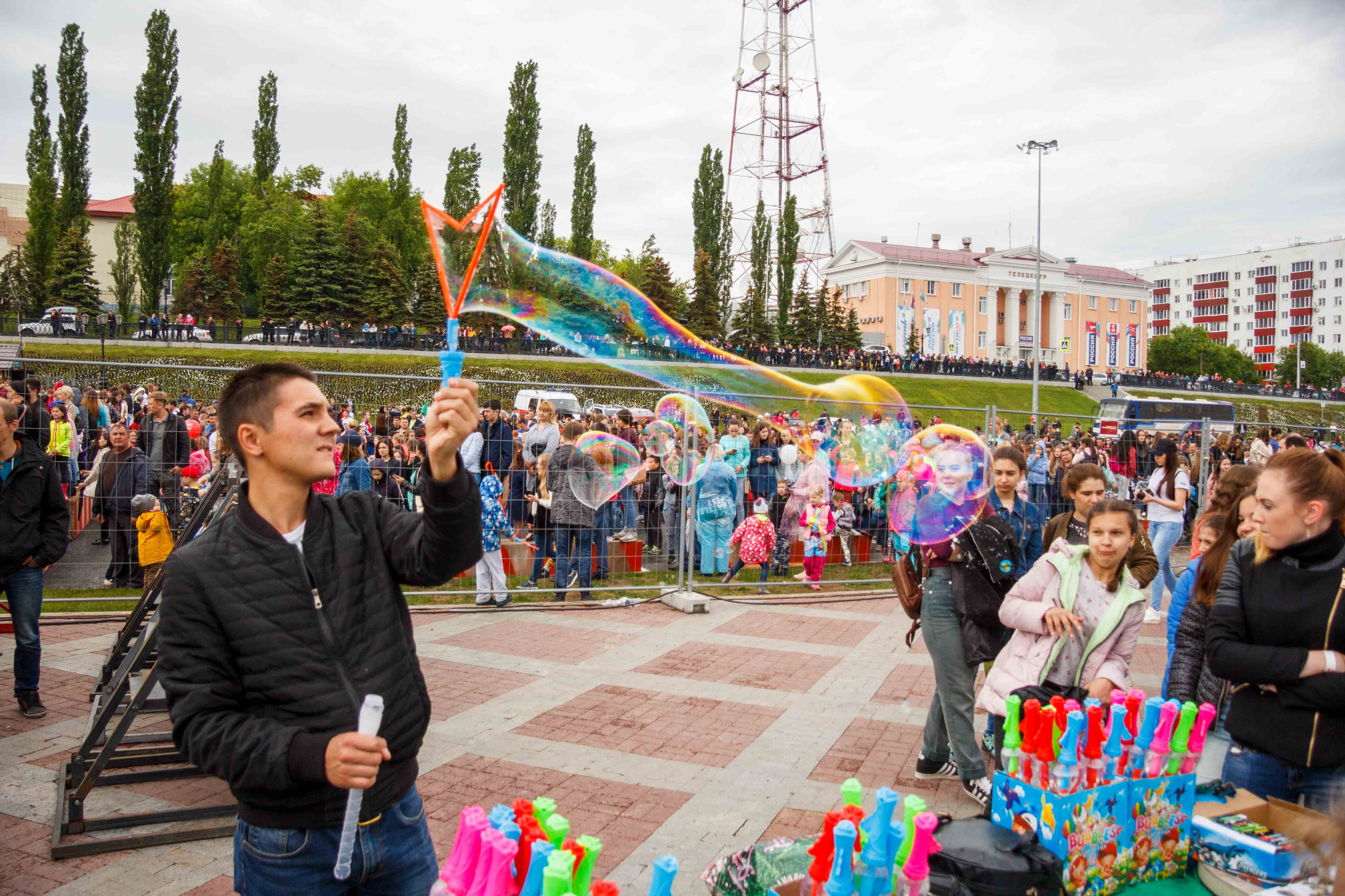 День города и День России в Уфе сквозь объектив фотоаппарата