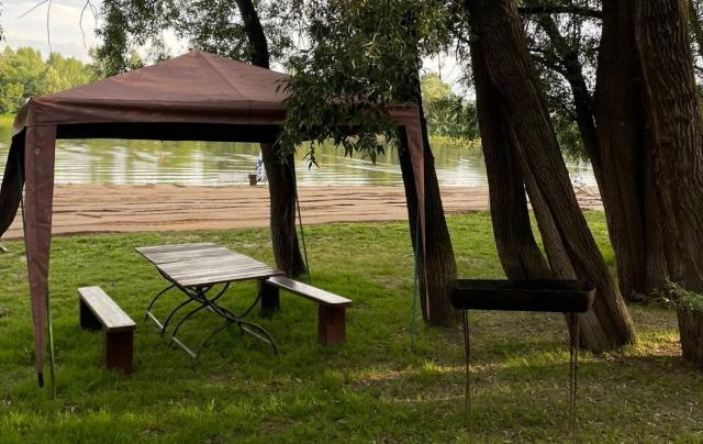 В Уфе начали принудительный снос объектов на пляже «Берег Солнца»