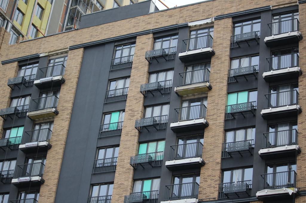 В Уфе ребенок делал уроки в промерзшей квартире