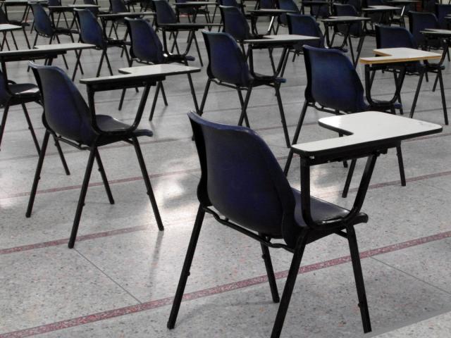 Бывшего преподавателя вуза в Уфе будут судить за незаконное зачисление иностранца