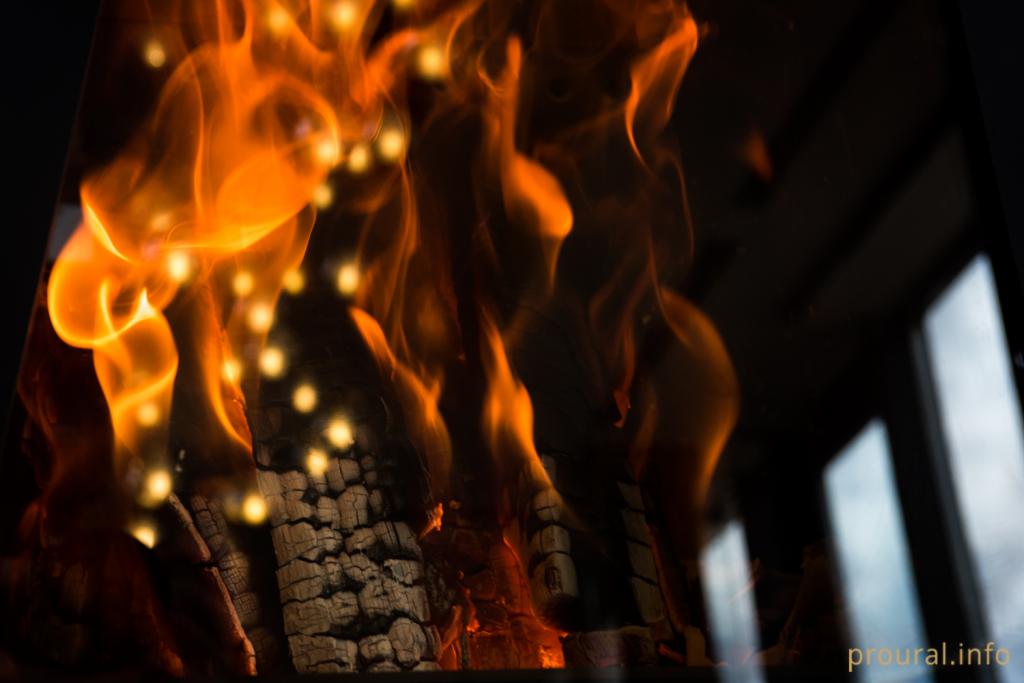 В Башкирии мужчина поджег дом сожительницы вместе с детьми