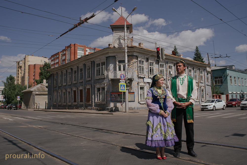 «Разрушая памятники архитектуры, мы убиваем историю народа» — необычный фотопроект Proural