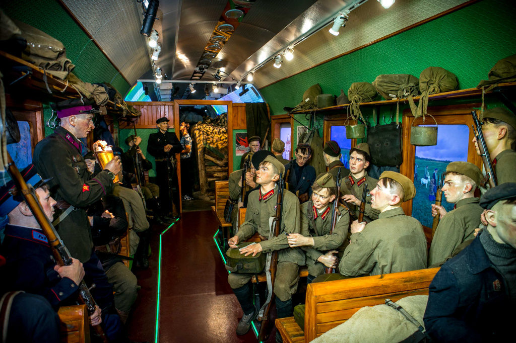 Поезд м.jpg
