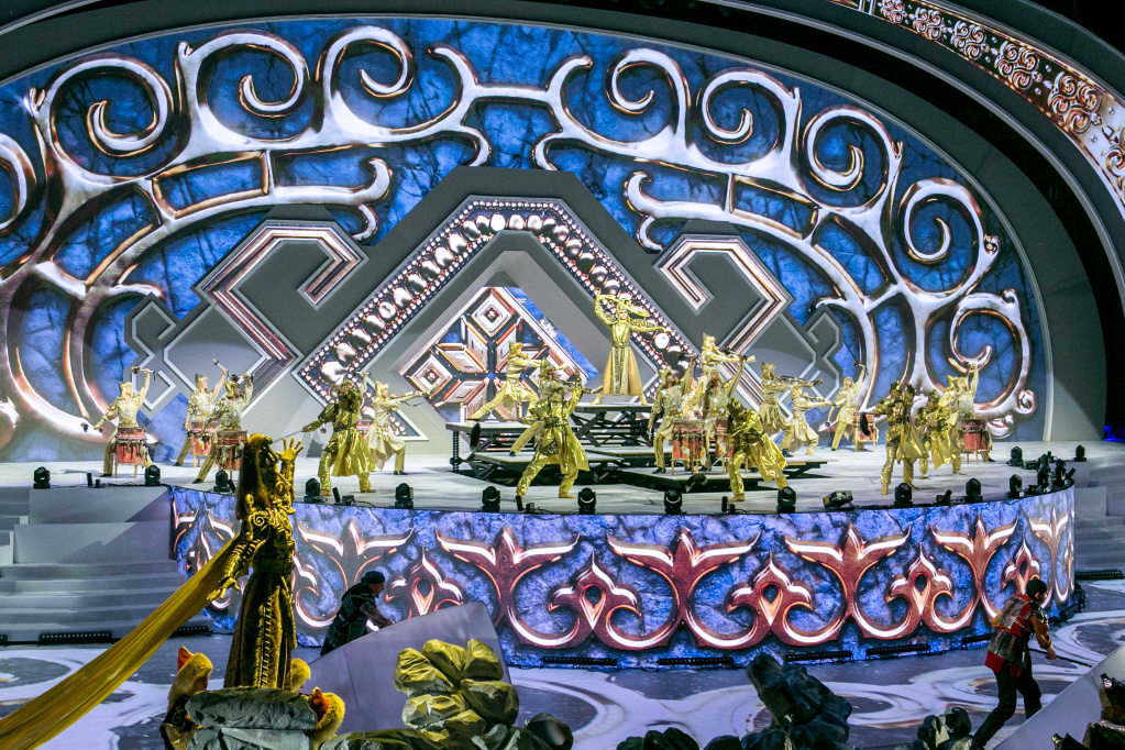 AR2X2660.jpg